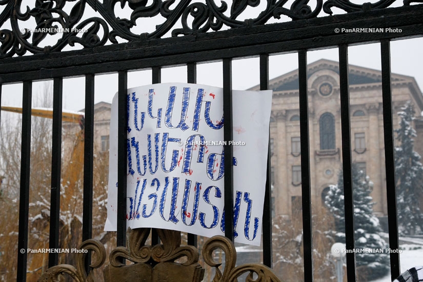 Акция протеста против ратификации армяно-российских газовых соглашений