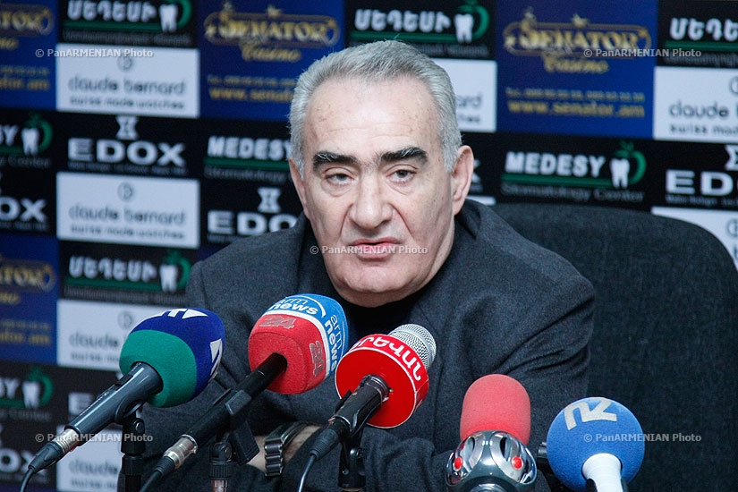 ՀՀԿ խմբակցության ղեկավար Գալուստ Սահակյանը