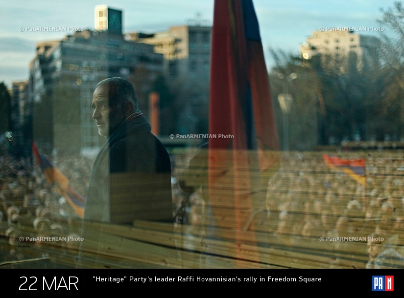 Лидер партии «Наследие» Раффи Ованнисян во время митинга на площади Свободы