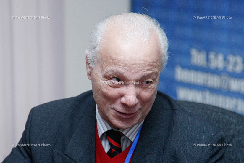 Пресс-конференция председателя Союза хореографов Грузии Резо Чанишвили и председателя союз хореографов имени В.Ханамиряна Гагика Мхитаряна