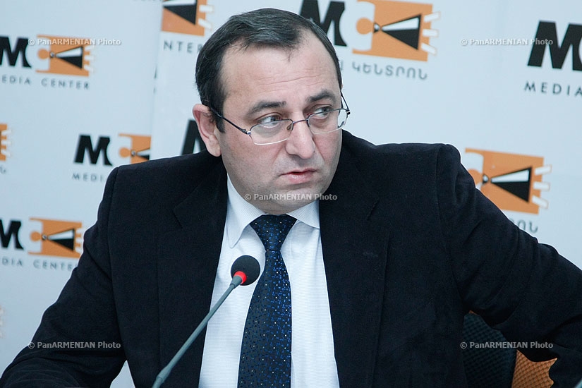 ՀՀԴ-ից Արծվիկ Մինասյանի, ԲՀԿ-ից Ստեփան Մարգարյանի և ՀԱԿ-ից Վահագն Խաչատրյանի մամուլի ասուլիսը