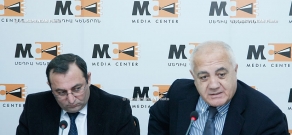 Пресс-конференция Арцвика Минасяна (АРФД), Степана Маркаряна (ППА) и Ваагна Хачатряна (АНК)