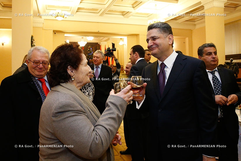 Правительство РА: Премьер-министр Тигран Саркисян принял представителей делового сообщества Армении