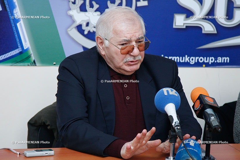 Press conferenc eof the head of Noravank Foundation Gagik Harutyunyan 
