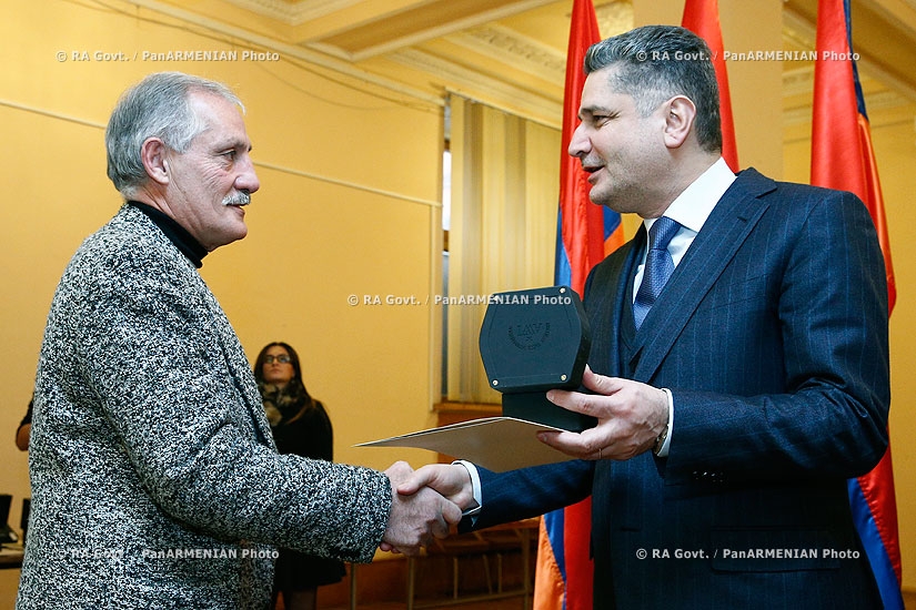 Правительство РА: Премьер-министр Тигран Саркисян пригласил на прием представителей армянских СМИ