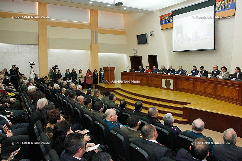 Մի շարք նախարարությունների ու ոստիկանության ուս.հաստատություններում հայրենասիրական դաստիարակության ուղղությամբ 2013-ին աշխատանքների արդյունքների ամփոփիչ համաժողովը
