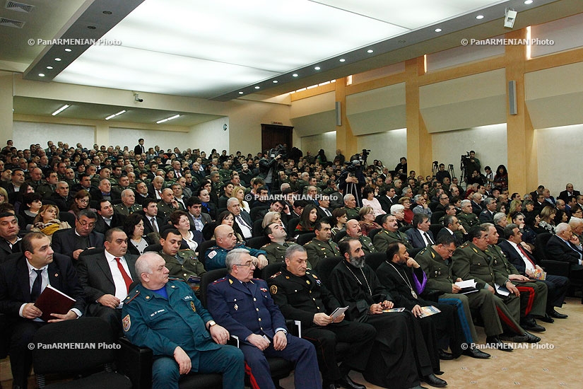 Մի շարք նախարարությունների ու ոստիկանության ուս.հաստատություններում հայրենասիրական դաստիարակության ուղղությամբ 2013-ին աշխատանքների արդյունքների ամփոփիչ համաժողովը