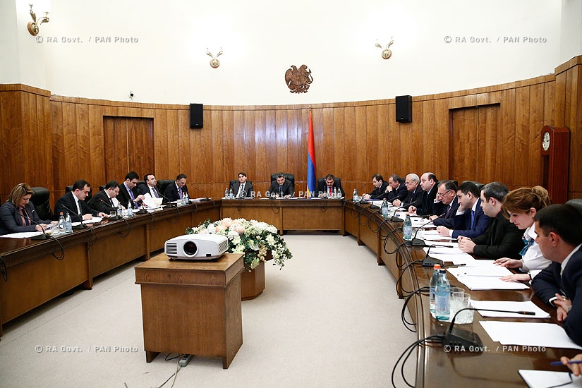 Правительство РА: Очередное заседание Совета управления инвестиционной программы дорожного коридора “Север-Юг”