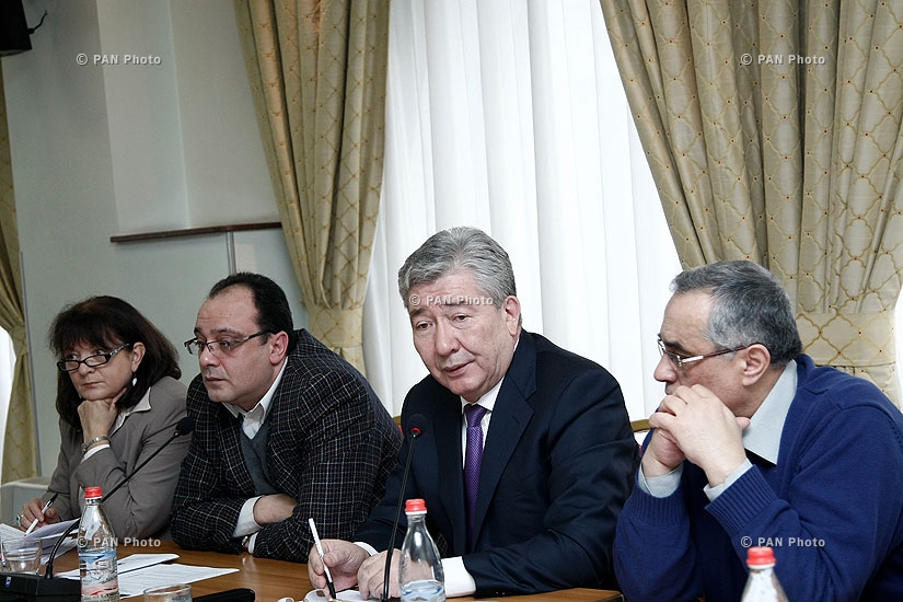 Конференция на тему «Послание президента Казахстана своему народу»