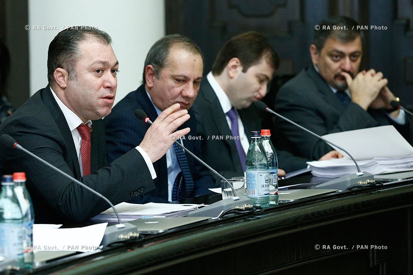 ՀՀ Կառավարություն. Վարչապետ Տիգրան Սարգսյանին կից արդյունաբերական խորհրդի հերթական նիստը
