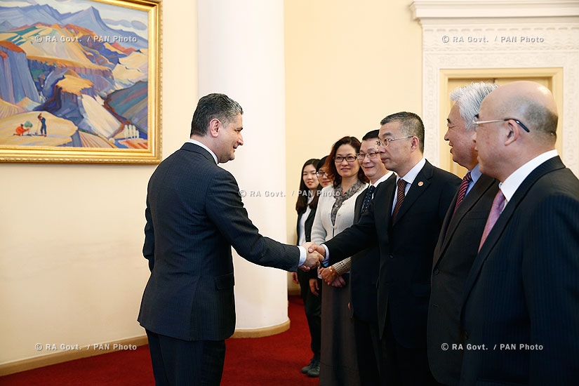 RA Govt.: Prime minister Tigran Sargsyan receives members of the Central Committee of the Communist Party of China