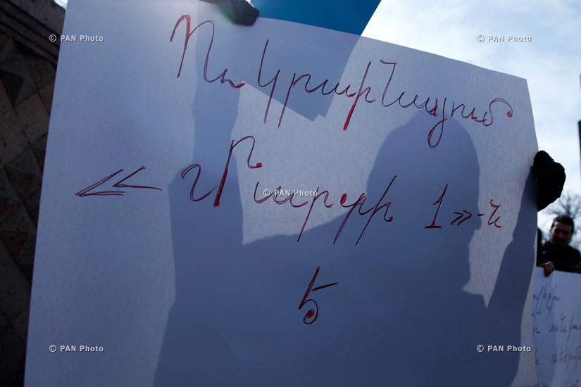 Երթ դեպի Ուկրաինայի դեսպանատուն՝ ի աջակցություն պայքարող ուկրաինացիներին