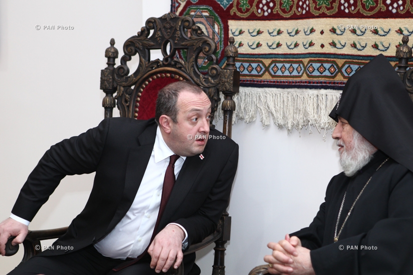 Президент Грузии Георги Маргвелашвили посетил Эчмиадзин