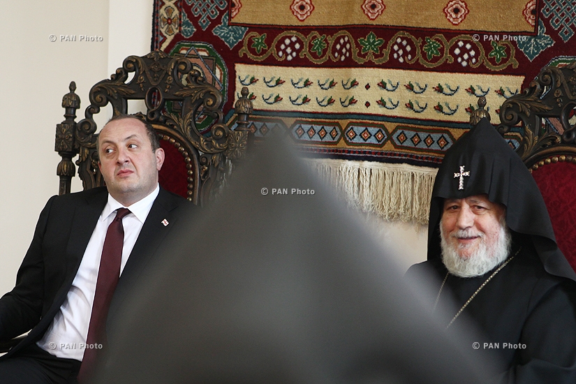 Президент Грузии Георги Маргвелашвили посетил Эчмиадзин