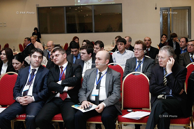  Հայաստանի առևտրաարդյունաբերական պալատը անցկացրել է «Արևելյան ներդրումներ» ծրագրի շրջանակներում միջազգային «Ներդրումային համաժողով»
