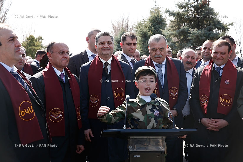 Commemoration of slain defense minister Vazgen Sargsyan at Yerablur