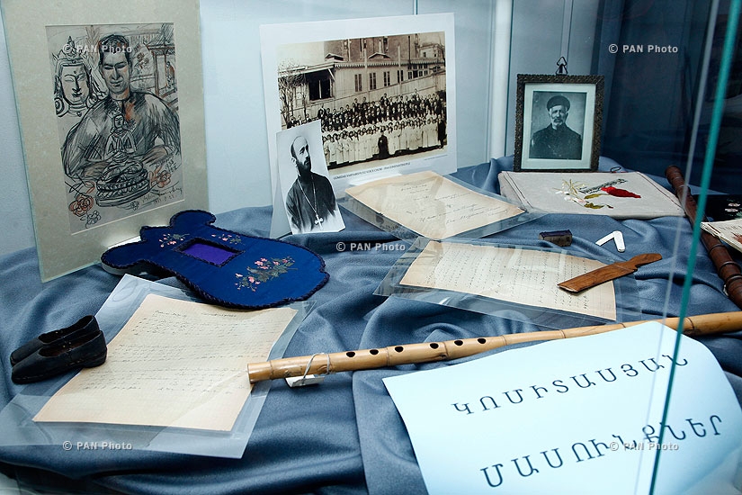 Открытие выставки под названием «Комитас и Чаренц», посвящённой 117-летию со дня рождения армянского поэта Егише Чаренца