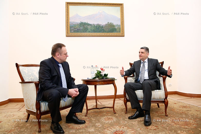 Правительство РА: Премьер Тигран Саркисян принял членa-министрa коллегии Евразийской экономической комиссии Владимирa Гошинa