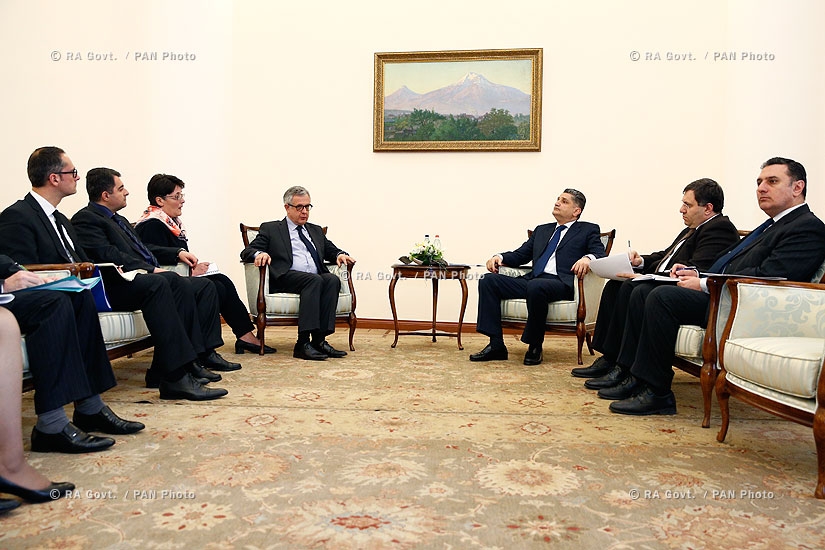 RA Govt.: Prime minister Tigran Sargsyan received a delegation led by French Credit Agricole Bank Deputy Director General Xavier Musca