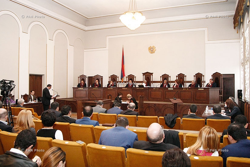 Constitutional Court holds first session on new pension system