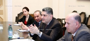 RA Govt.: Prime minister Tigran Sargsyan receives environmental protection specialist