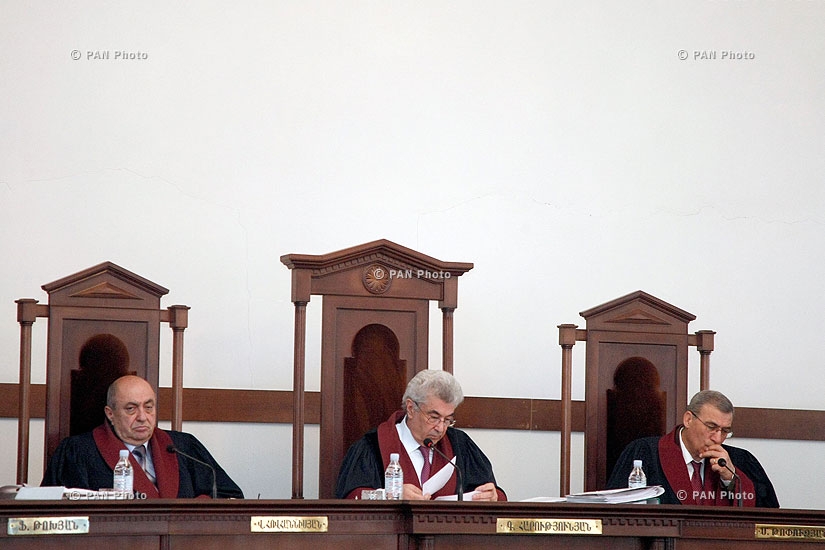 Constitutional Court holds second session on new pension system