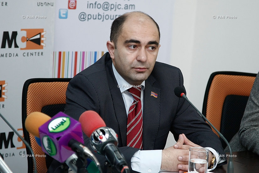 Press conference of NA deputies Tevan Poghosyan, Edmon Marukyan and turkologist Artak Shakaryan