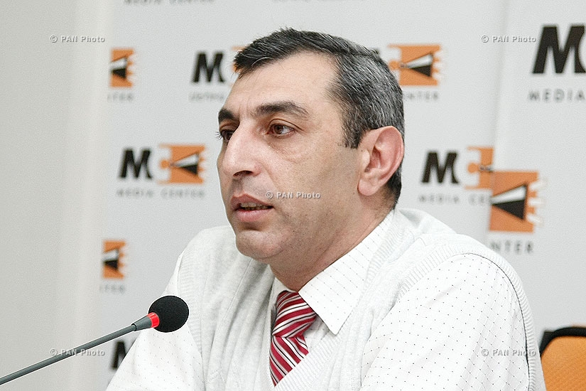 Пресс-конференция Ара Закарян, адвоката заключенного Тиграна Петросяна