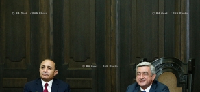 Президент Армении Серж Саркисян представил членам правительства новоназначенного премьер-министра Овика Абрамяна