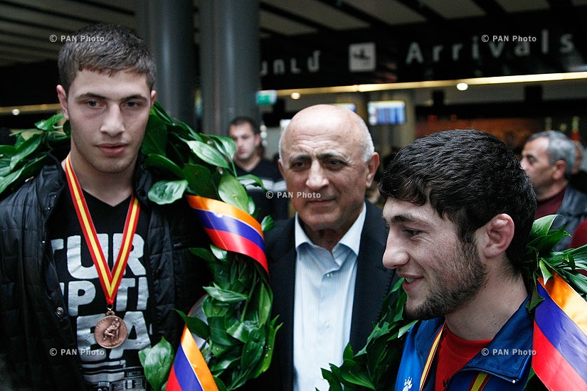 Armenian sambo youth team arrives in Yerevan