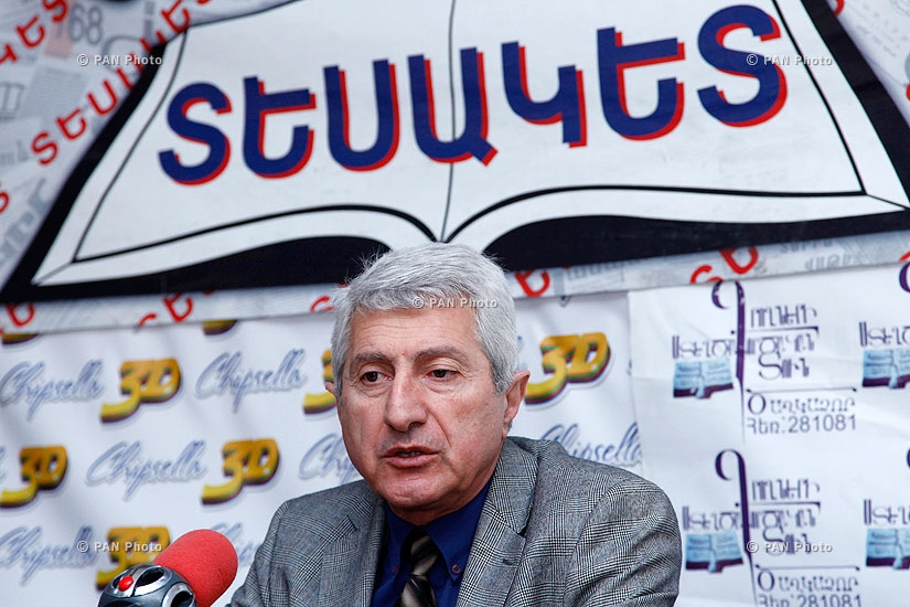 Press conference of the National Library's director Tigran Zargaryan