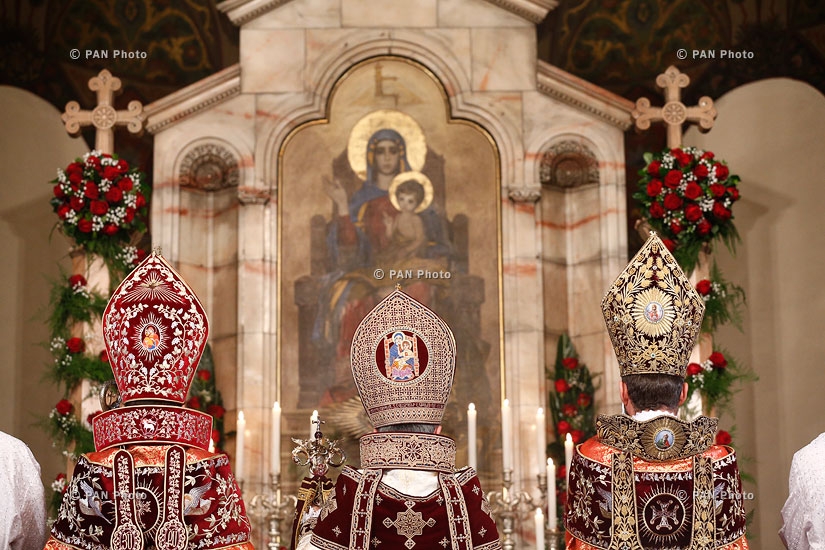 Easter mass at Mother See of Holy Etchmiadzin