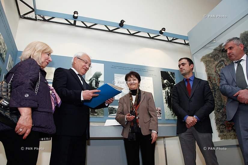 Անդրանիկ Օզանյանի ձեռագրերի բնօրինակները հանձնվեցին Հայաստանի պատմության թանգարանին