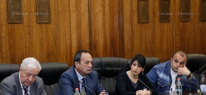 Правительство РА: Заседание юбилейной комиссии по подготовке празднования 100-летия армянского поэта Ованнеса Шираза