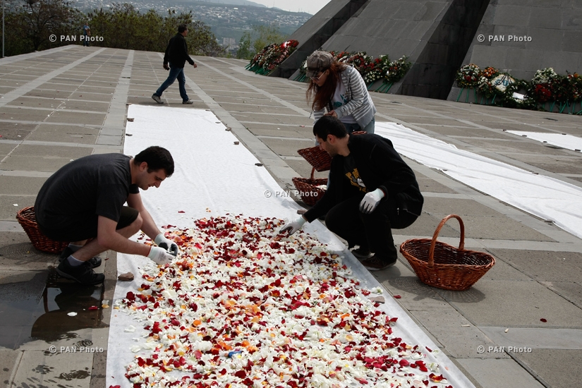 Сбор цветов в Цицернакаберде