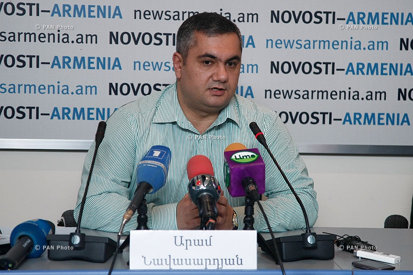 Пресс-конференция главы армянского представительства Gallup International Association Арама Навасардяна