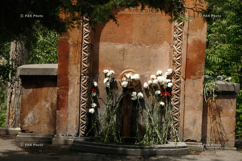 Հրազդանի կիրճում 15 հուշարձան-աղբյուրի մոտ Մեծ Հայրենականի տարիներին զոհված հերոսների հիշատակին նվիրված հավաք