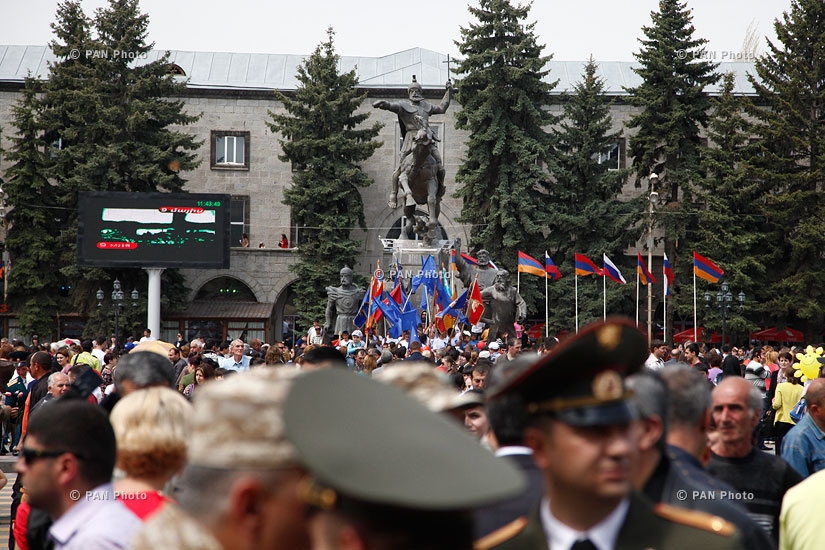 Victory Day celebrations in Gyumri