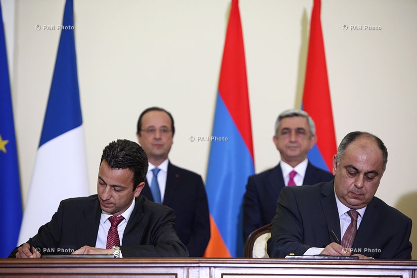 Совместная пресс-конференция президентов Армении и Франции и переговоры между делегациями