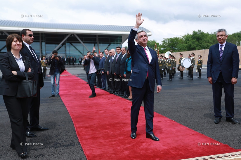 Ֆրանսիայի նախագահ Ֆրանսուա Օլանդի ճանապարհման պաշտոնական արարողությունը