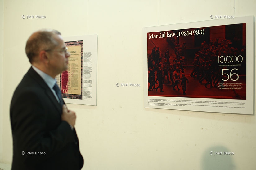 Photo exhibition entitled Roads to freedom: It all began in Poland