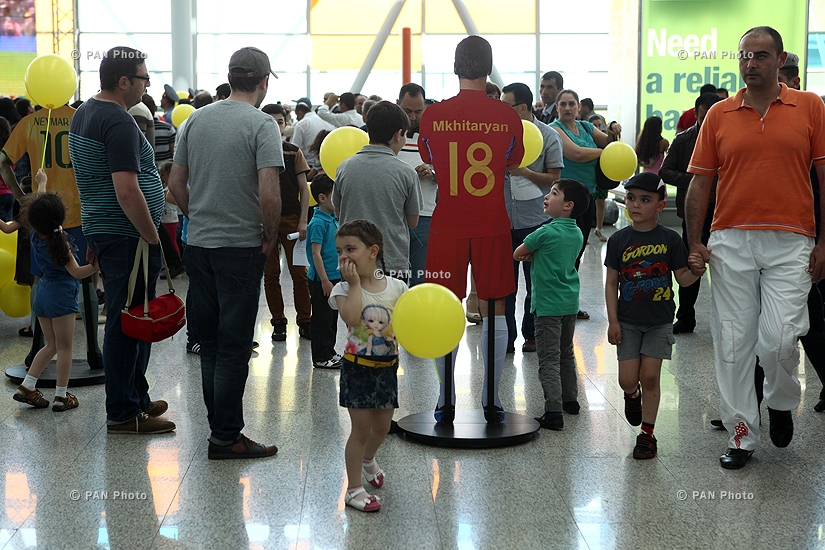 «Զվարթնոց» օդանավակայանում մեկնարկել է Բրազիլիայում կայանալիք Ֆուտբոլի աշխարհի առաջնությանն ընդառաջ տոնական միջոցառումը