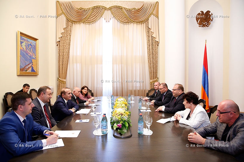 RA Govt.: PM Hovik Abrahamyan receives delegation, led by the Governor of Moravian-Silesian Region of Czech Republic Miroslav Novak