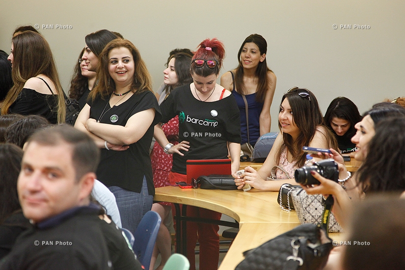 Шестая неофициальная конференция «BarCamp Yerevan-2014»