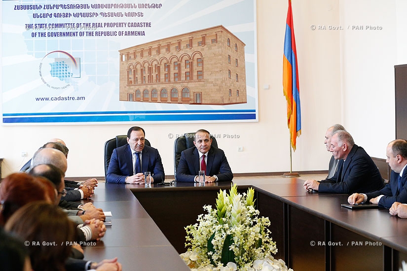 RA Govt.: PM Hovik Abrahamyan intodces chairman of the State Committee of Real Estate Cadastre Martin Sargsyan