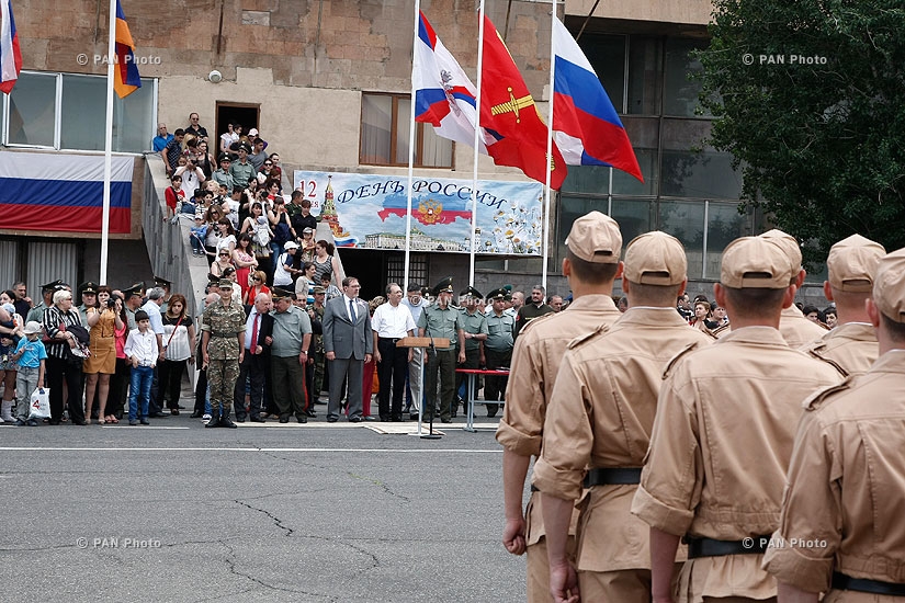 Russian airbase pilots conduct demonstration flights in Armenia