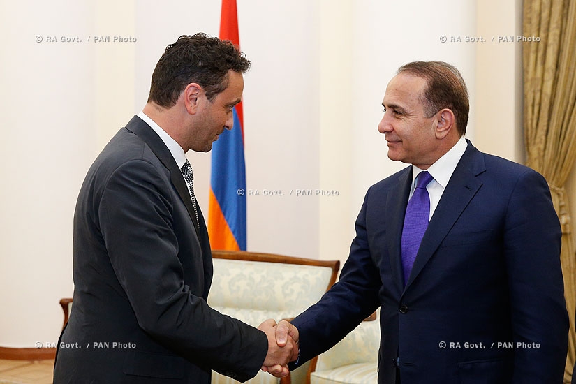 RA Govt.: Prime minister Hovik Abrahamyan receives Italian Ceramisia faience producing company vice president Federico Polidori