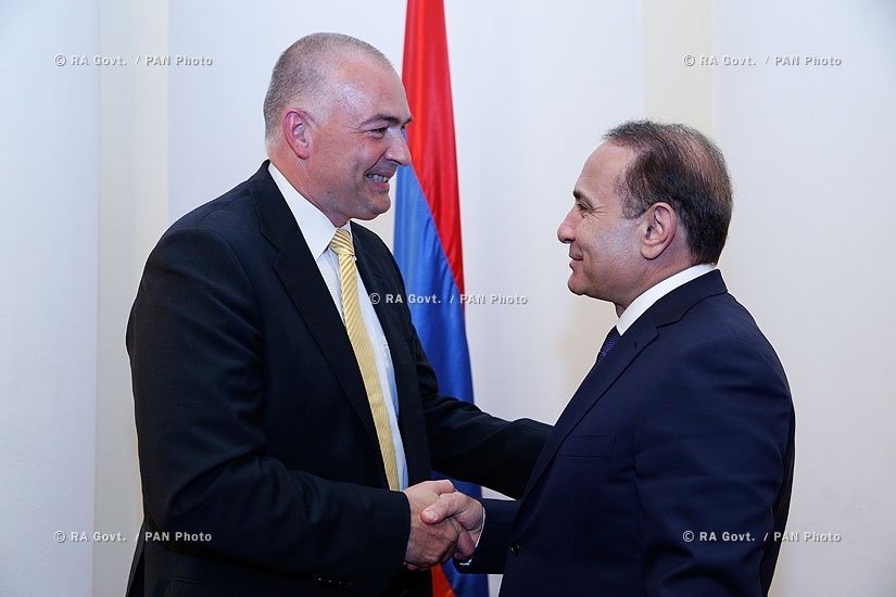 RA Govt.: PM Hovik Abrahamyan receives PACE co-rapporteurs