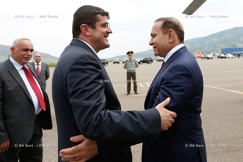 RA Govt. PM Hovik Abrahamyan visits Stepanakert Memorial Complex