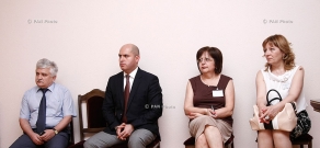 Armenian Education Minister Armen Ashotyan visits Yerevan State Institute of Theater and Cinema